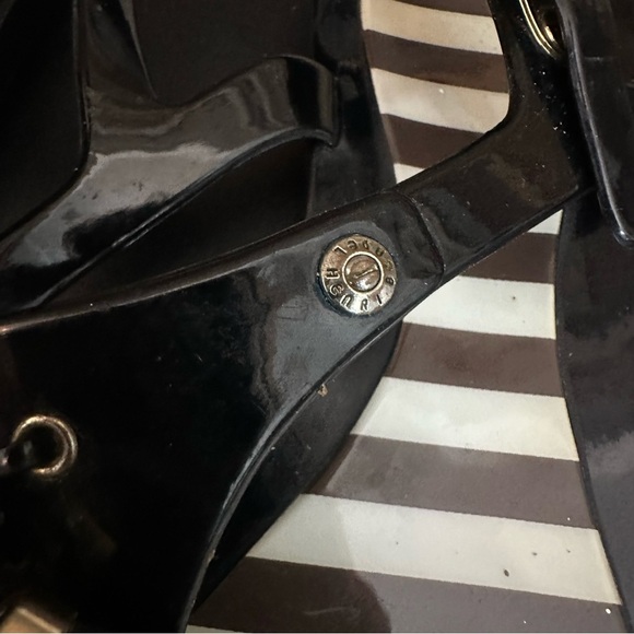 Henri Bendel Jelly Black White And Brown Thong Ankle Strap Designer Sandals 7 - Picture 7 of 11